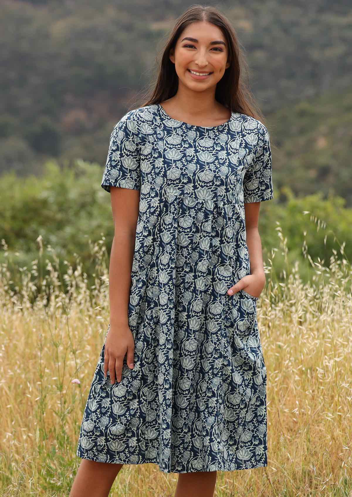 Frankie Dress Indigo - Fuchesia