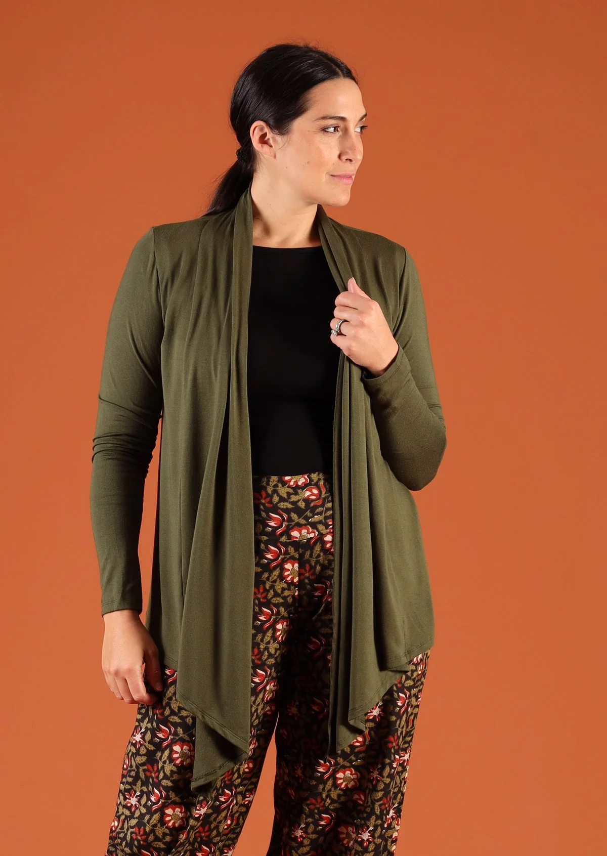 Long Sleeve Stretch Cardi Olive - Fuchesia
