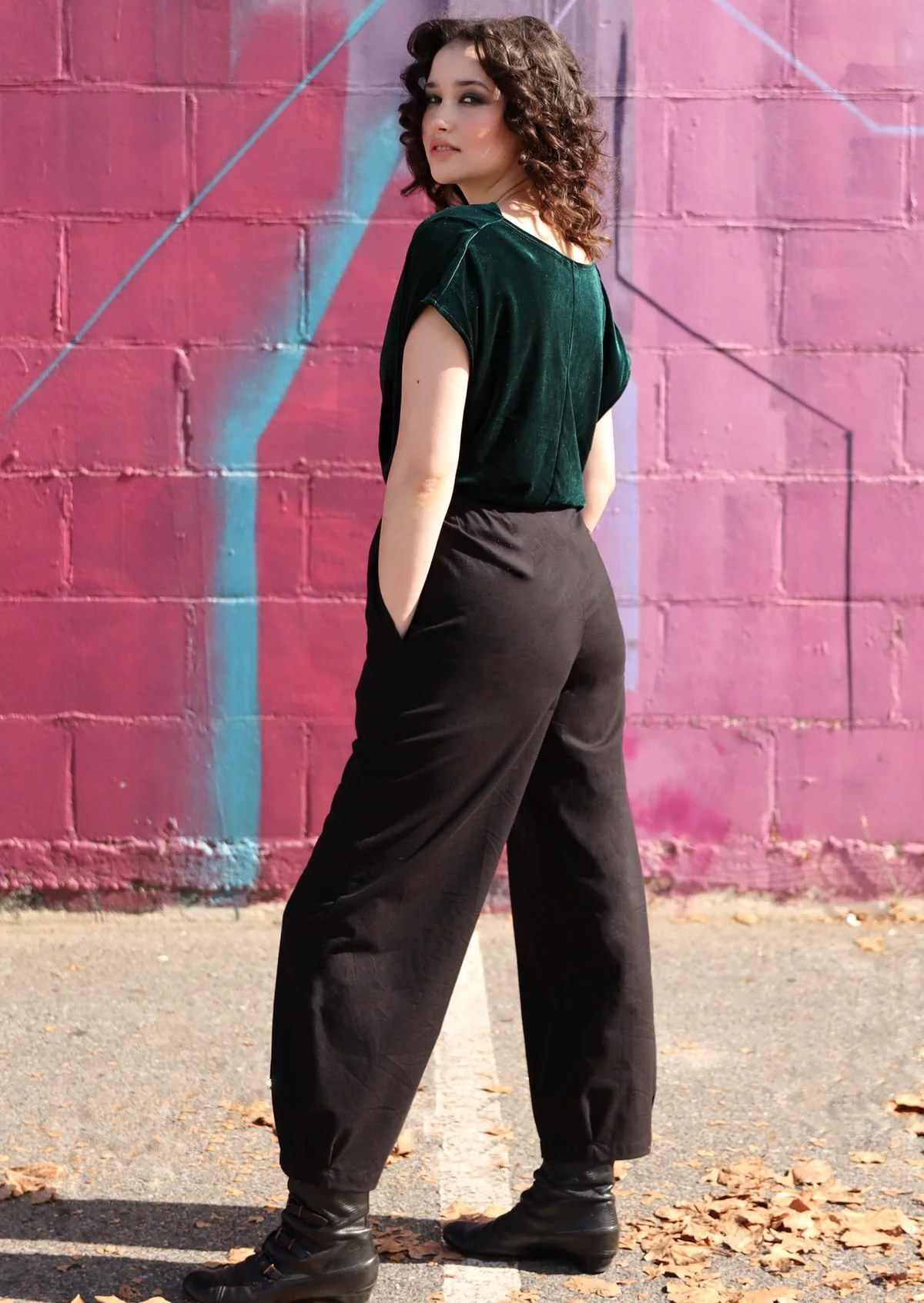 Greta Pants Black - Fuchesia