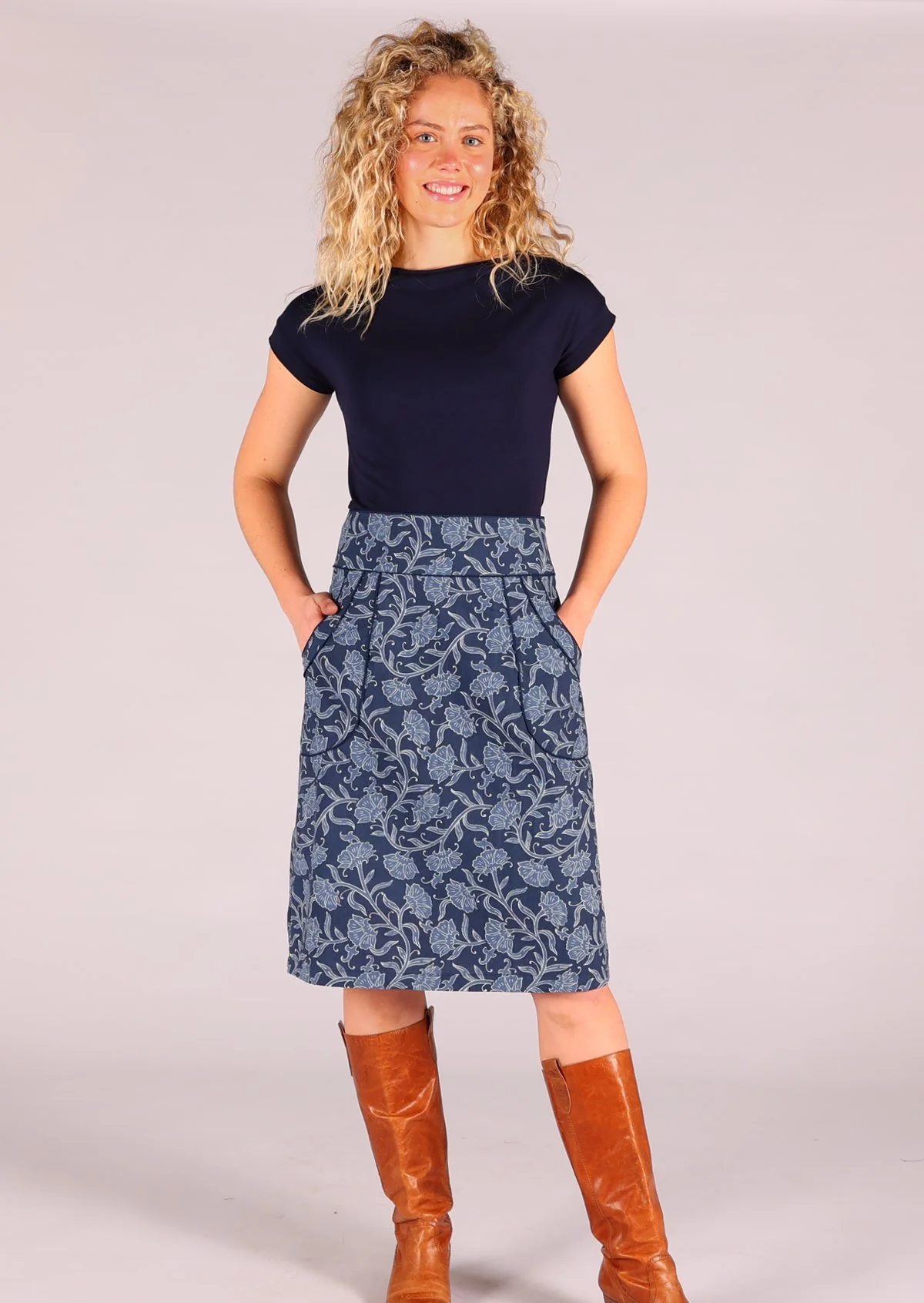 Bridgette Skirt Neela - Fuchesia