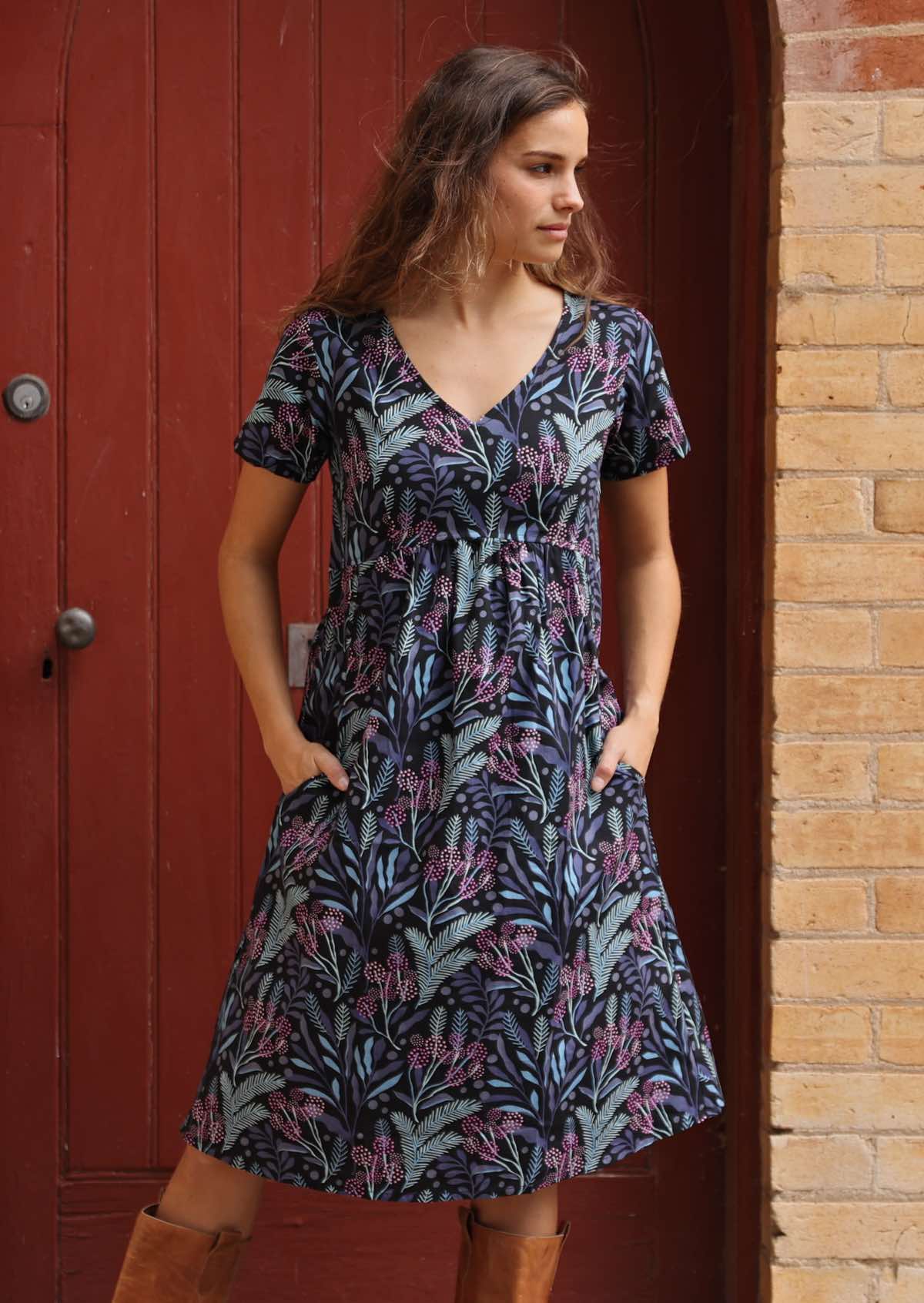 Etta Dress Obsidian - Fuchesia