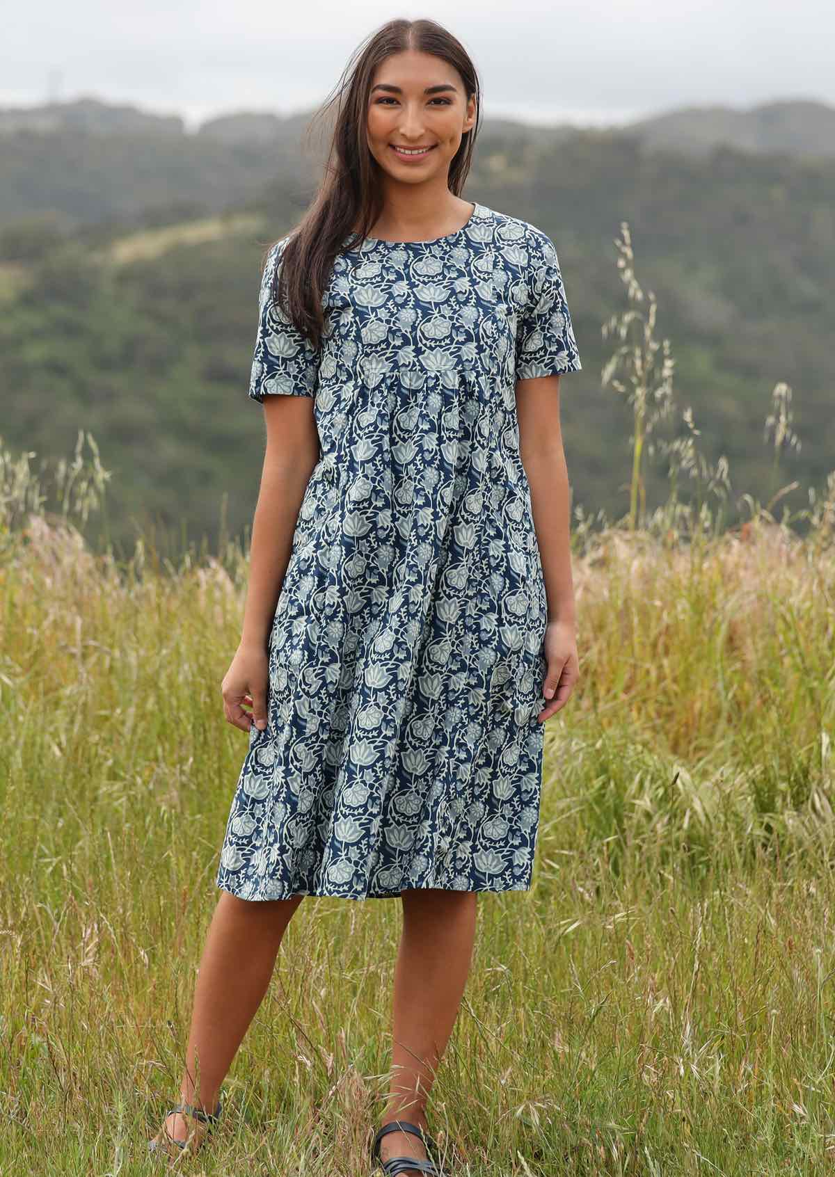 Frankie Dress Indigo - Fuchesia
