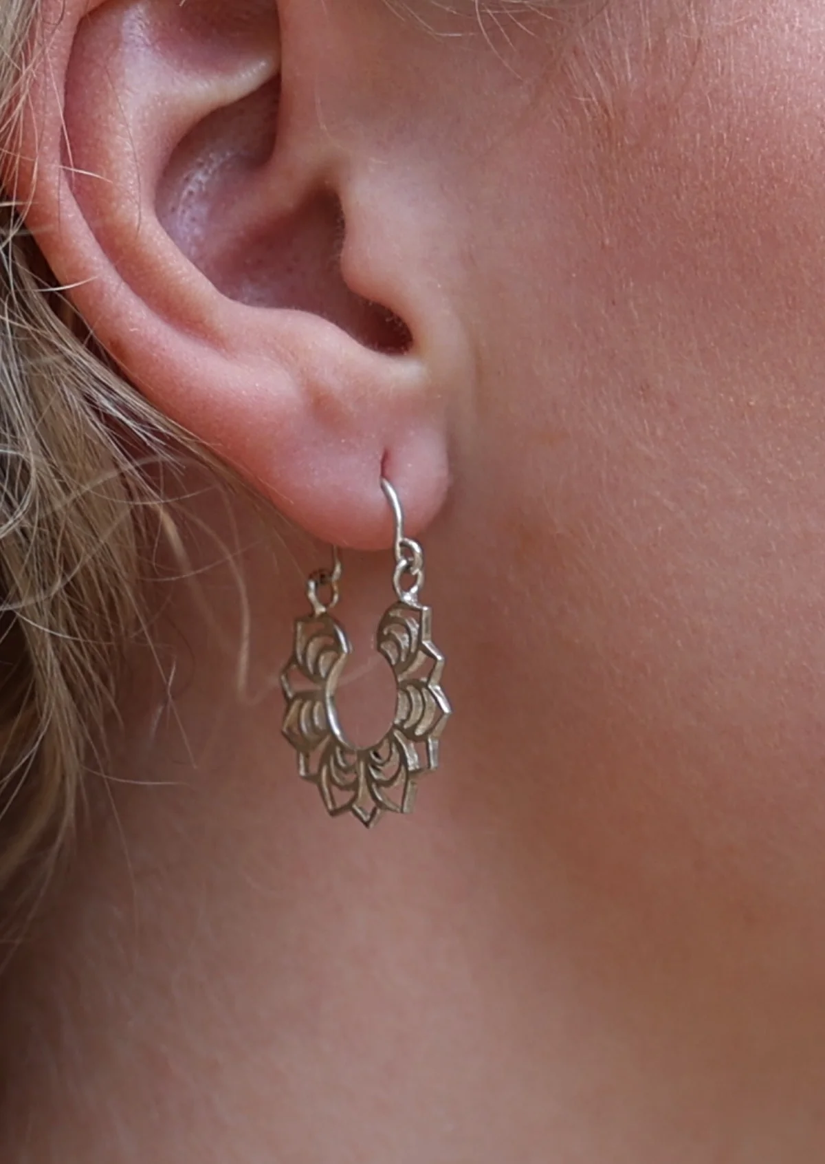Mandala Energy Earrings - Fuchesia