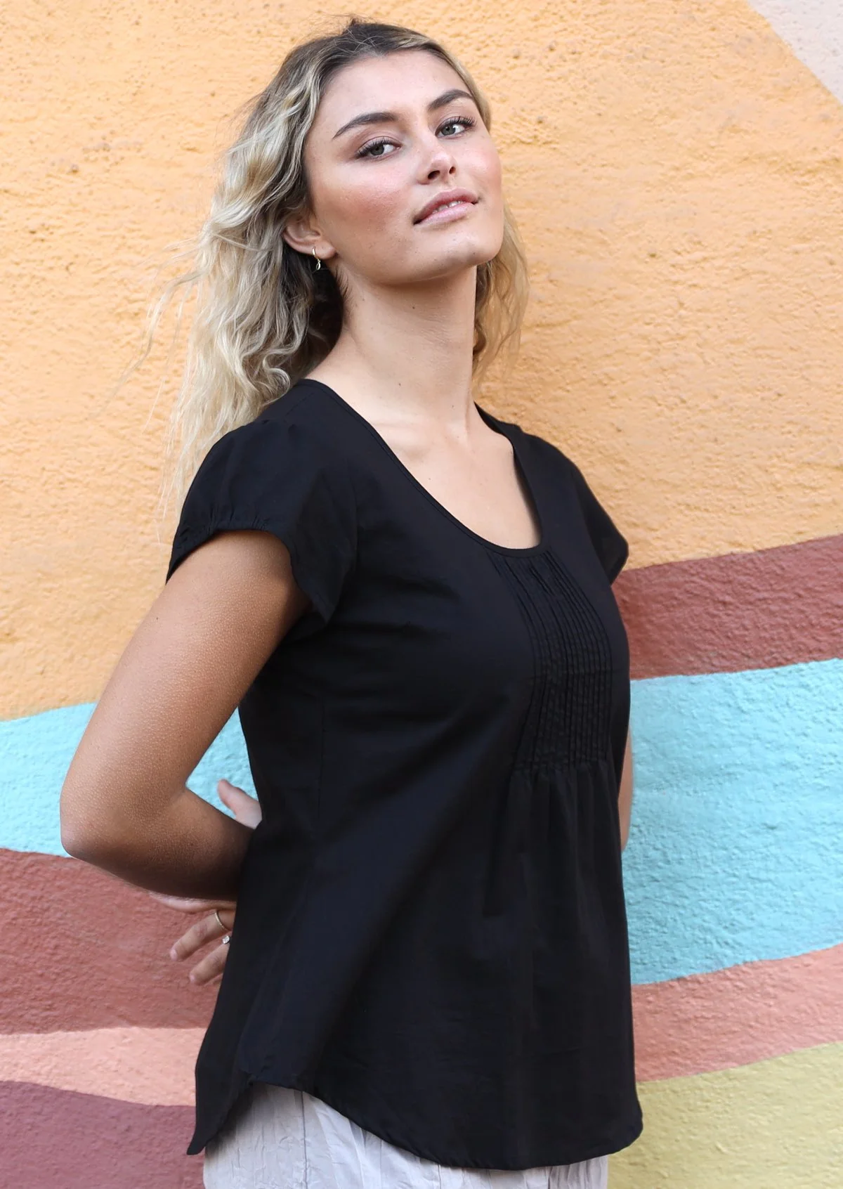 Tulsi Top Black - Fuchesia