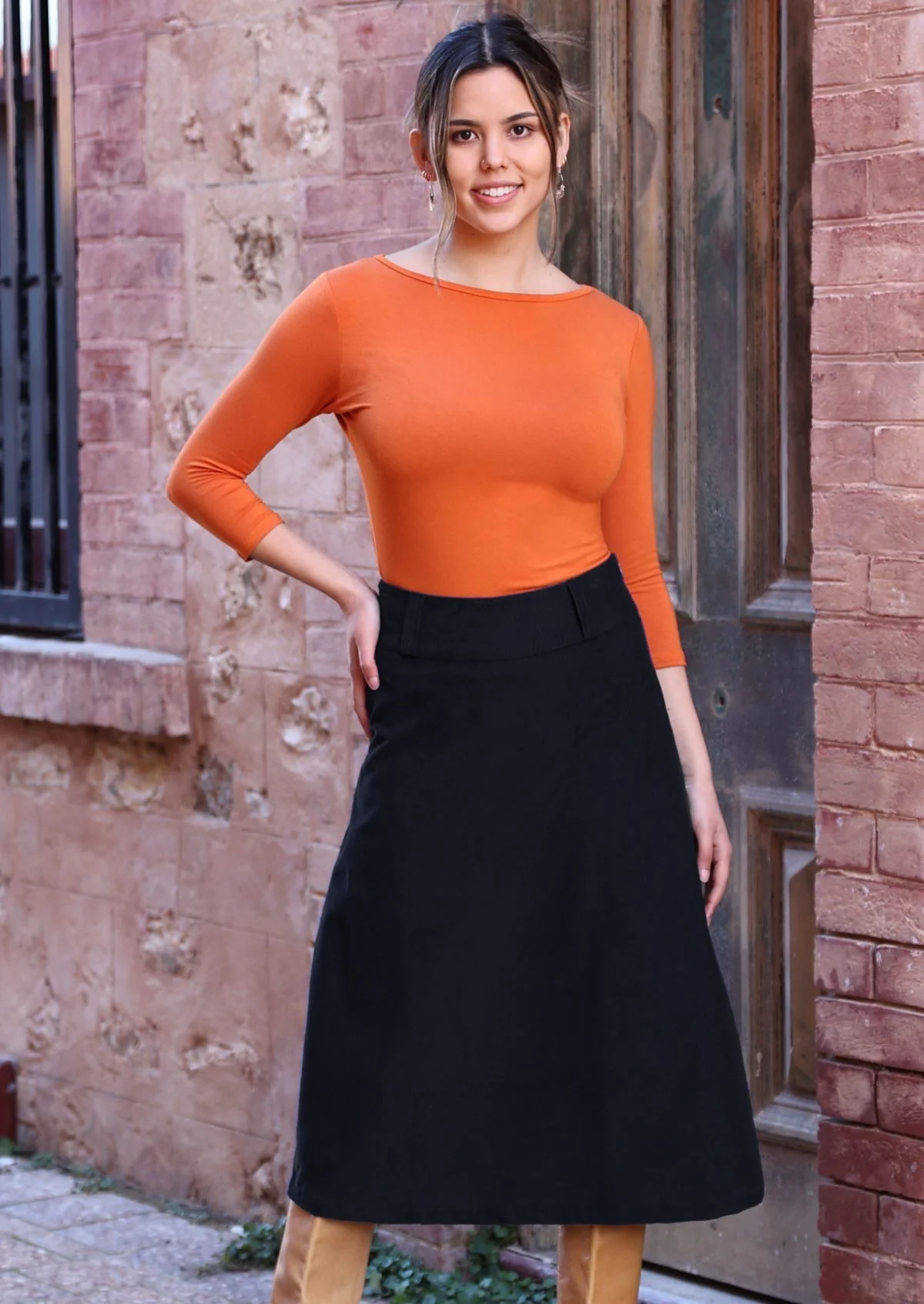 Belt Loop Corduroy Skirt Black - Fuchesia