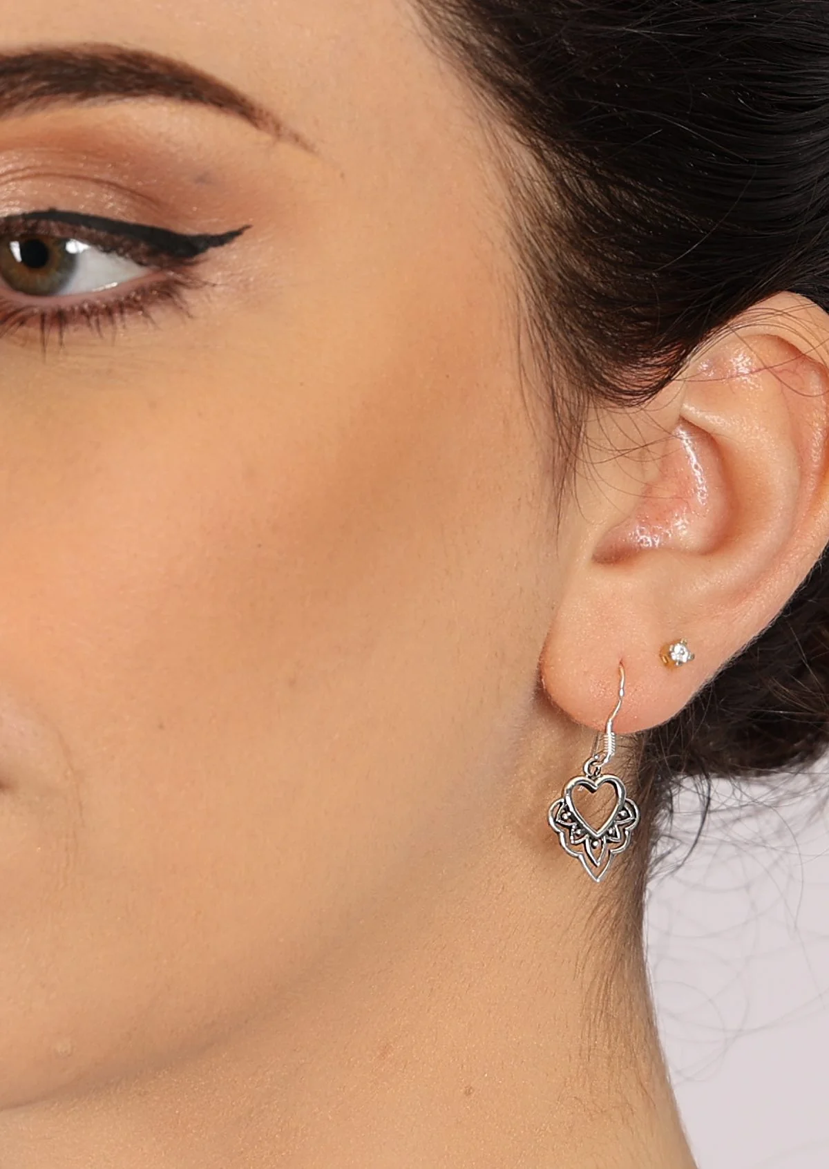 Adorned Heart Silver Dangle Earrings - Fuchesia