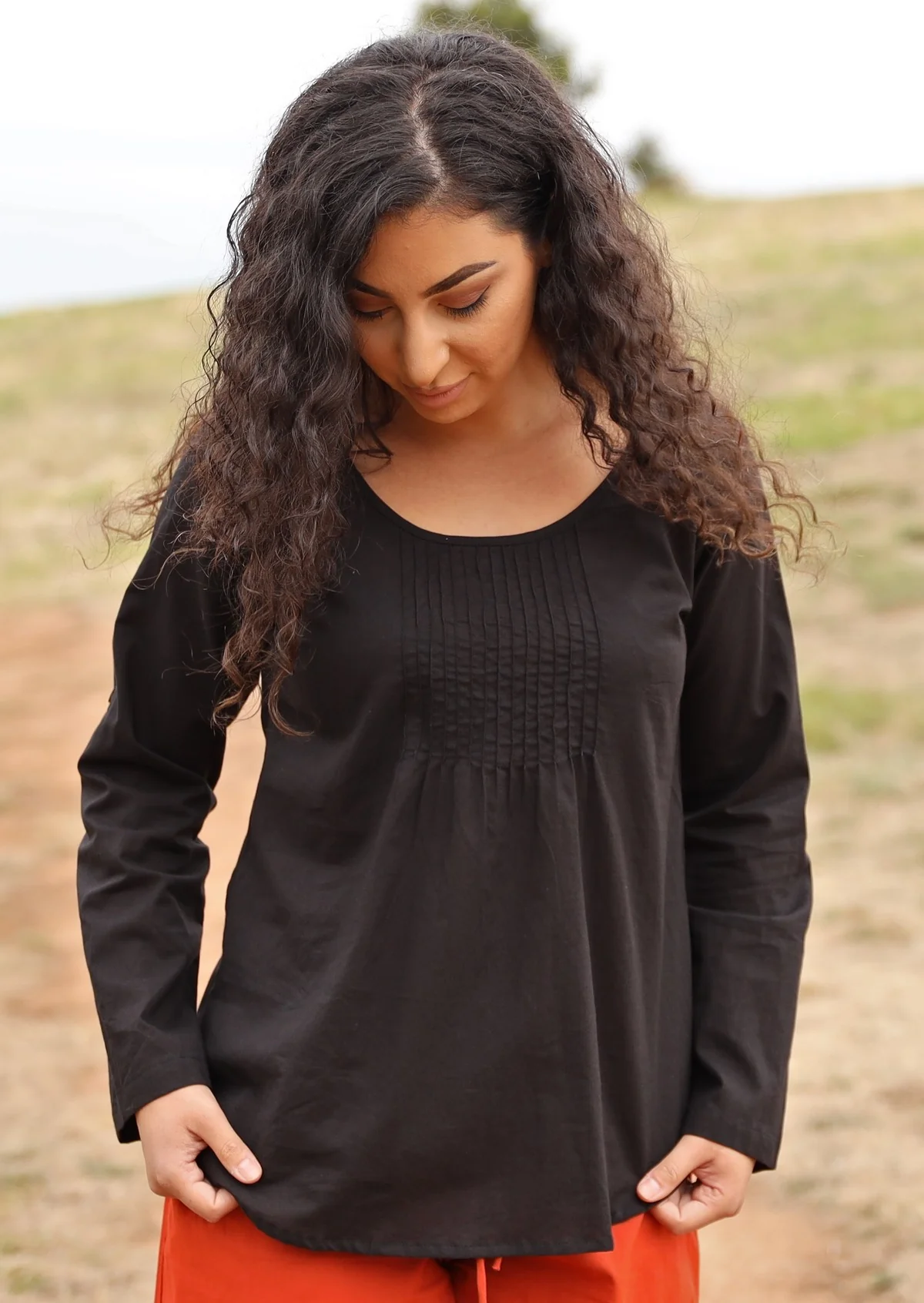 Tulsi Long Sleeve Top Black - Fuchesia