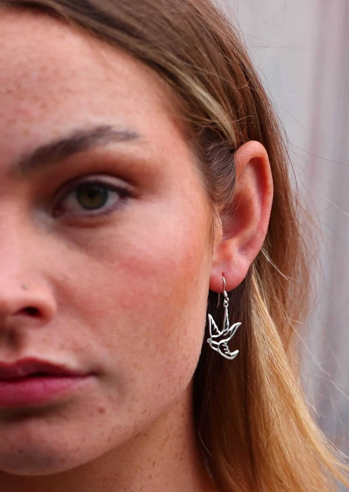 Swiftly Soaring Silver Earrings - Fuchesia