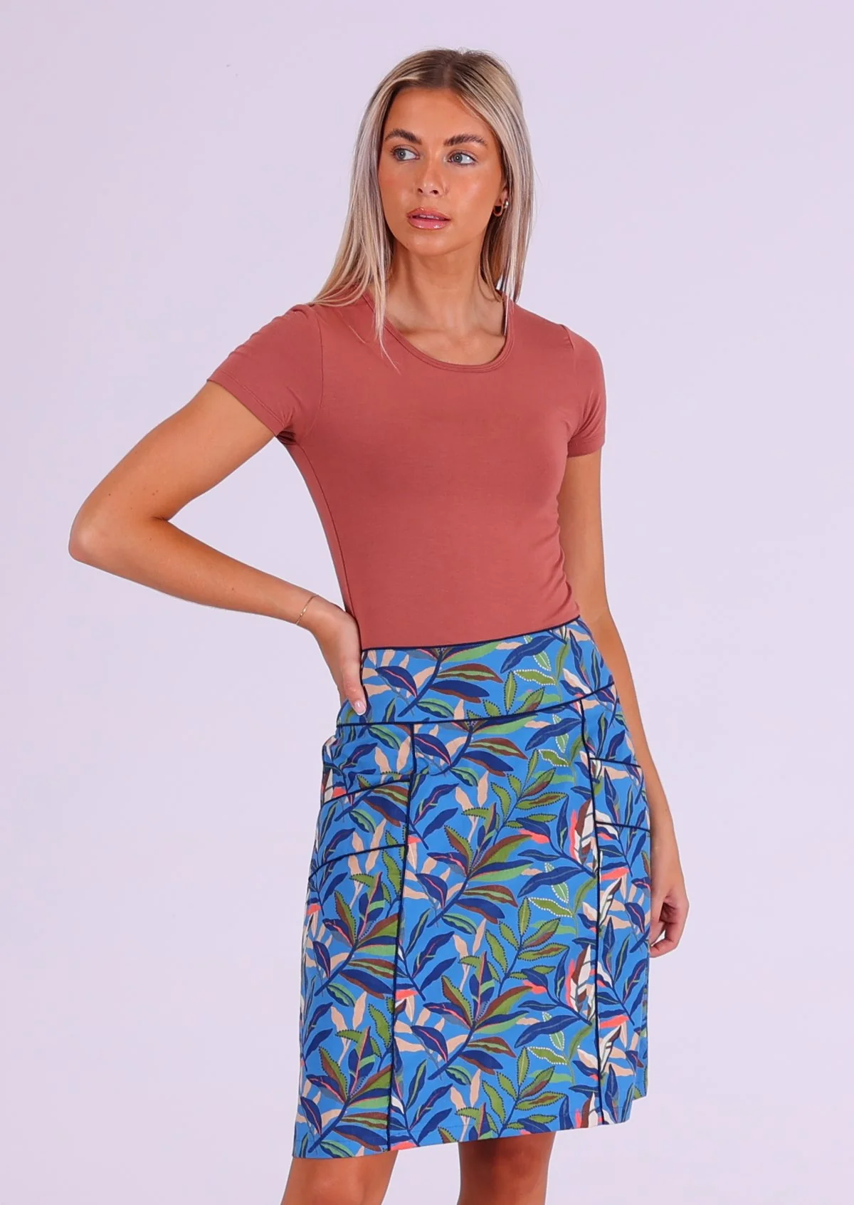 Aalia Skirt Breeze - Fuchesia