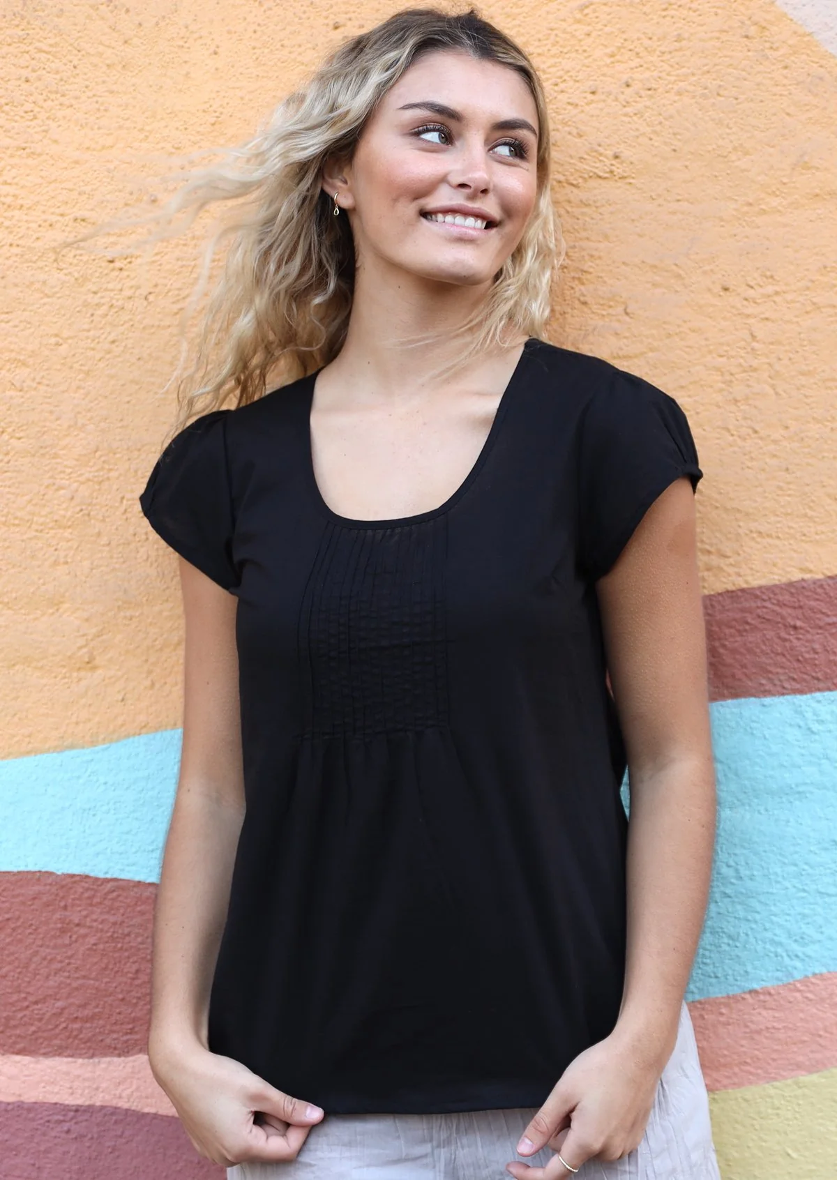 Tulsi Top Black - Fuchesia