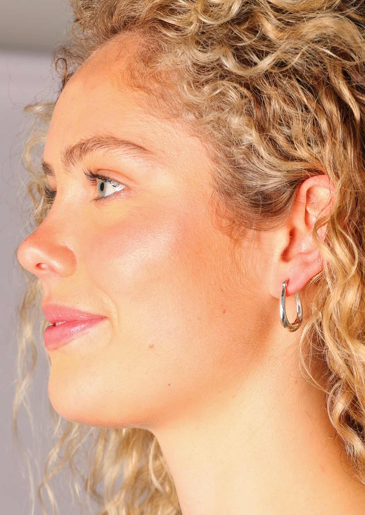 Oblong Silver Hoop Earrings - Fuchesia