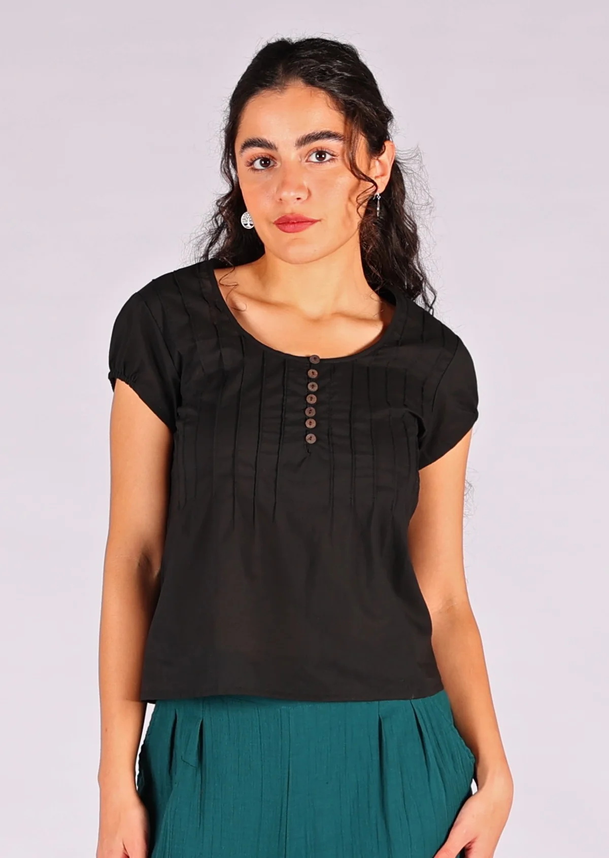 Yasmin Top Black - Fuchesia